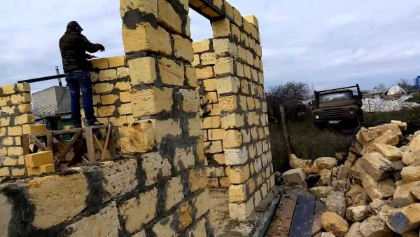 Плюсы и минусы дома из ракушечника: идеальное сочетание натуральности и стиля Плюсы и минусы дома из ракушечника: идеальное сочетание натуральности и стиля