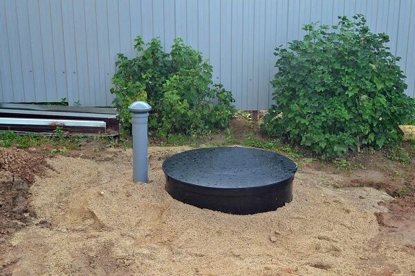 Обзор септиков «крот»: устройство, достоинства и недостатки, сравнение с конкурентами Обзор септиков «крот»: устройство, достоинства и недостатки, сравнение с конкурентами