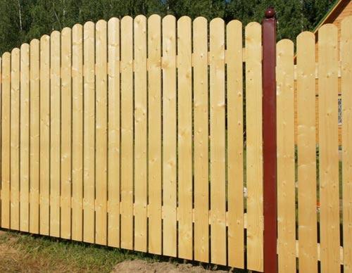 Чем обработать деревянный забор Чем обработать деревянный забор