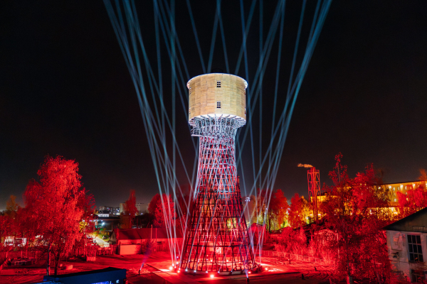 Башня шухова в выксе открыта: первый в новейшей истории процесс ее реставрации и перемещения завершен Башня шухова в выксе открыта: первый в новейшей истории процесс ее реставрации и перемещения завершен