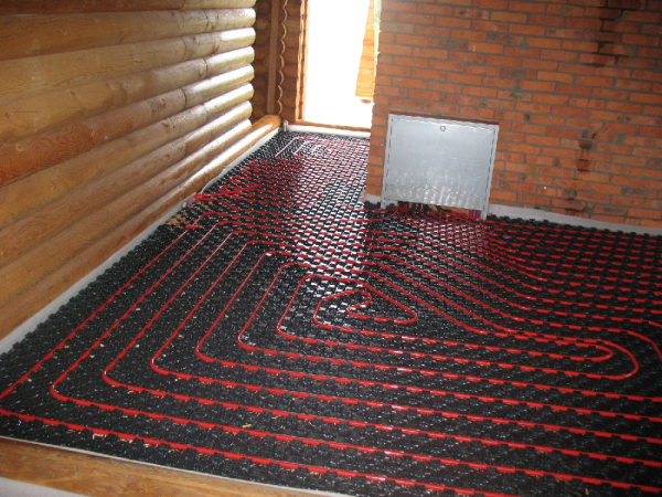 Холодные полы в частном доме и в квартире на первом этаже: решения Холодные полы в частном доме и в квартире на первом этаже: решения