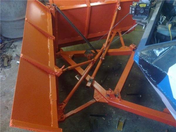 Гусеничный вездеход амфибия: чертежи, фото и описание изготовления Гусеничный вездеход амфибия: чертежи, фото и описание изготовления