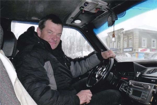 Гусеничный вездеход амфибия: чертежи, фото и описание изготовления Гусеничный вездеход амфибия: чертежи, фото и описание изготовления