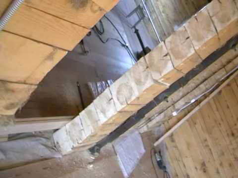 Выравнивание деревянных стен внутри дома 1