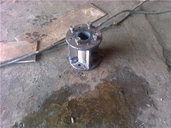 Гусеничный вездеход амфибия: чертежи, фото и описание изготовления Гусеничный вездеход амфибия: чертежи, фото и описание изготовления