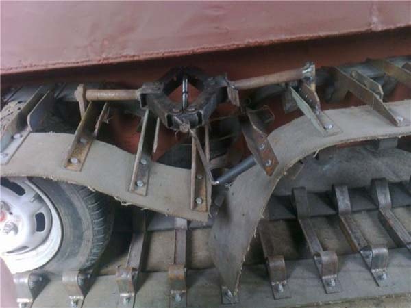 Гусеничный вездеход амфибия: чертежи, фото и описание изготовления Гусеничный вездеход амфибия: чертежи, фото и описание изготовления