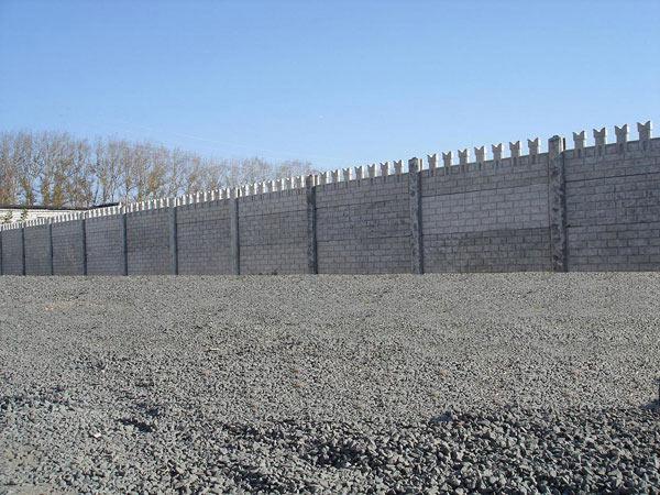 Забор из газобетона