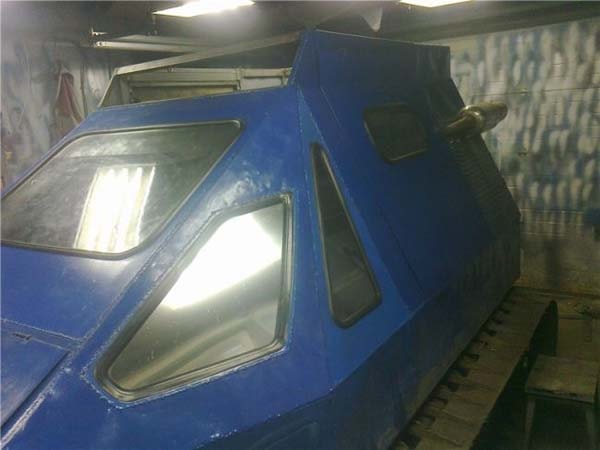 Гусеничный вездеход амфибия: чертежи, фото и описание изготовления Гусеничный вездеход амфибия: чертежи, фото и описание изготовления