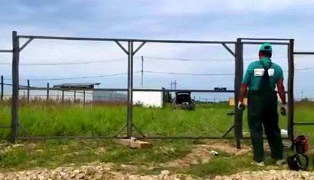 Установка ворот из профнастила с калиткой Установка ворот из профнастила с калиткой