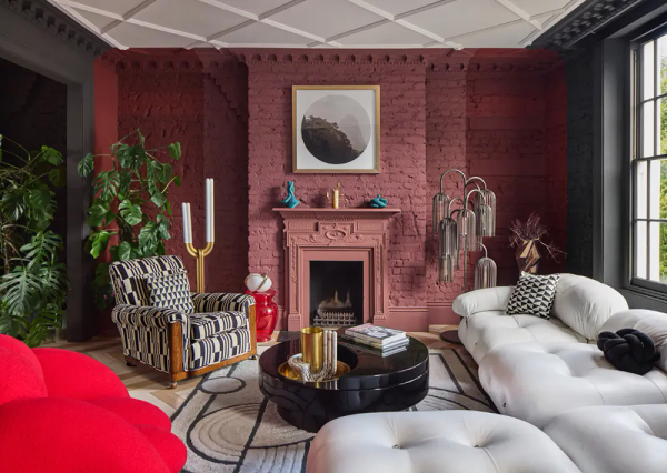 Цветной кирпич и причудливая мебель: неожиданный интерьер в лондоне Цветной кирпич и причудливая мебель: неожиданный интерьер в лондоне