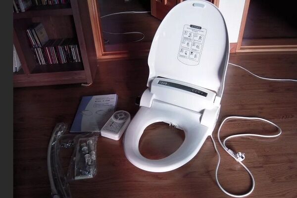 Крышка биде для унитаза: виды, описание принципа работы и советы по выбору