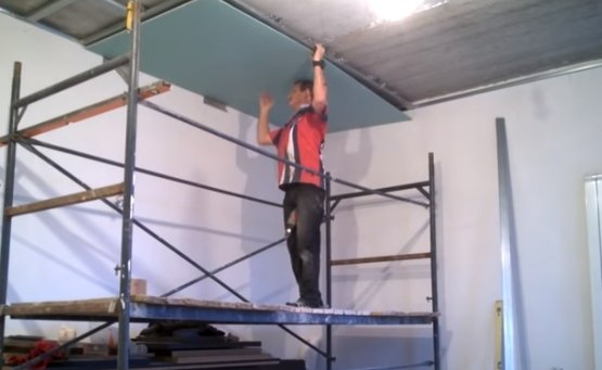 Приспособления для монтажа гипсокартона на потолок одному Приспособления для монтажа гипсокартона на потолок одному