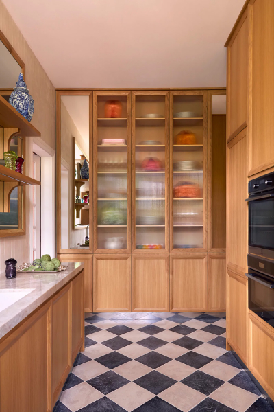 Эклектичный интерьер старинного особняка в нормандии