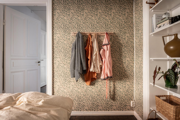 Интерьер, в котором настроение создают цветочные обои Интерьер, в котором настроение создают цветочные обои