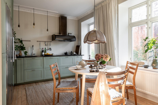 Интерьер, в котором настроение создают цветочные обои Интерьер, в котором настроение создают цветочные обои