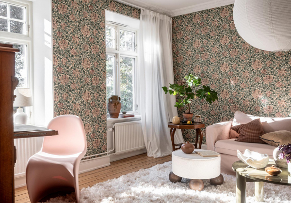 Интерьер, в котором настроение создают цветочные обои Интерьер, в котором настроение создают цветочные обои