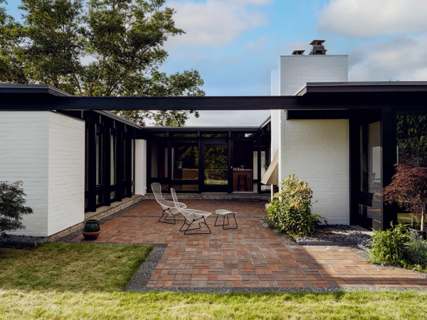 Как в калифорнии: уютная mid-century вилла инфлюенсера в гамбурге Как в калифорнии: уютная mid-century вилла инфлюенсера в гамбурге