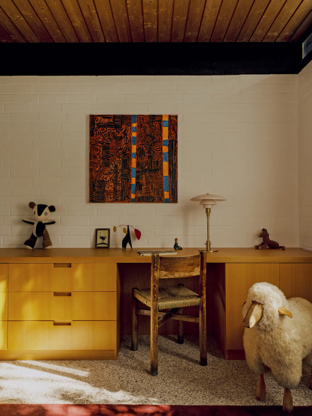 Как в калифорнии: уютная mid-century вилла инфлюенсера в гамбурге Как в калифорнии: уютная mid-century вилла инфлюенсера в гамбурге