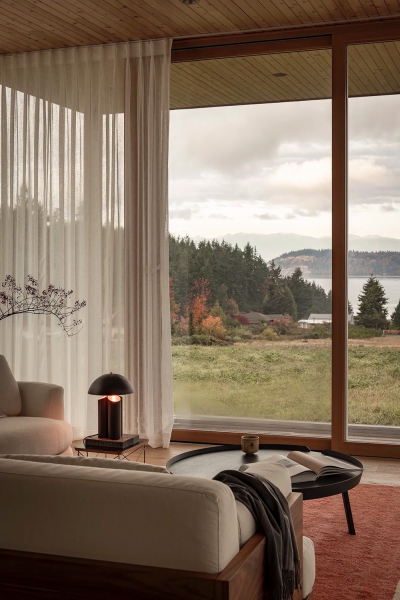 Современный дом для отдыха и медитаций на острове, парящий над землёй Современный дом для отдыха и медитаций на острове, парящий над землёй