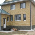 Как обшить дом сайдингом своими руками