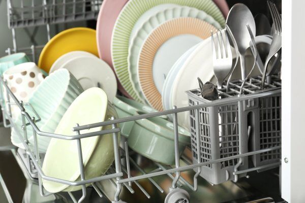 Настольные посудомоечные машины: обзор лучших моделей + правила выбора посудомоек Настольные посудомоечные машины: обзор лучших моделей + правила выбора посудомоек