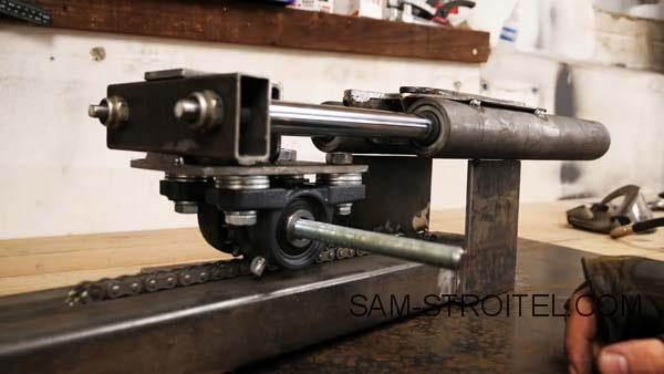 Простой сверлильный станок своими руками (39 фото изготовления) Простой сверлильный станок своими руками (39 фото изготовления)