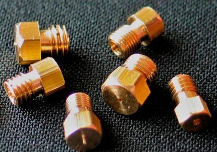 Плохо горит газовая конфорка: популярные неисправности и рекомендации по их устранению