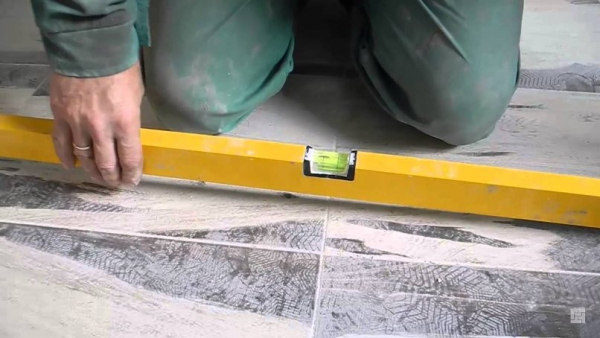 Укладка плитки, как проверить качество