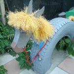 Поделки из покрышек: клумбы, цветники, фигуры, садовая мебель Поделки из покрышек: клумбы, цветники, фигуры, садовая мебель