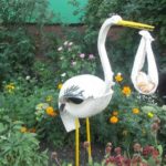 Поделки из покрышек: клумбы, цветники, фигуры, садовая мебель Поделки из покрышек: клумбы, цветники, фигуры, садовая мебель