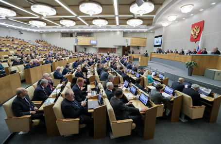 Госдума обсуждает запрет продажи несовершеннолетним безалкогольных пива и вина Госдума обсуждает запрет продажи несовершеннолетним безалкогольных пива и вина