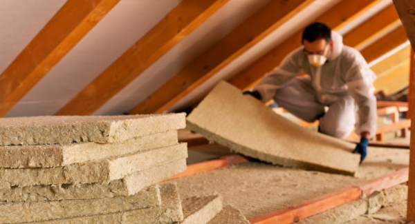 Самый дешевый утеплитель для стен, крыши, пола, потолка дома 1