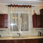 Кухонные шторы. От классики до современности (50 фото идей) Кухонные шторы. От классики до современности (50 фото идей)