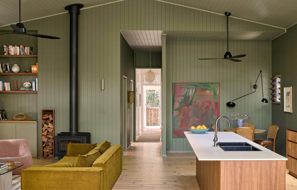 Через сложные обстоятельства к дому мечты: коттедж семьи дизайнера на побережье в австралии Через сложные обстоятельства к дому мечты: коттедж семьи дизайнера на побережье в австралии