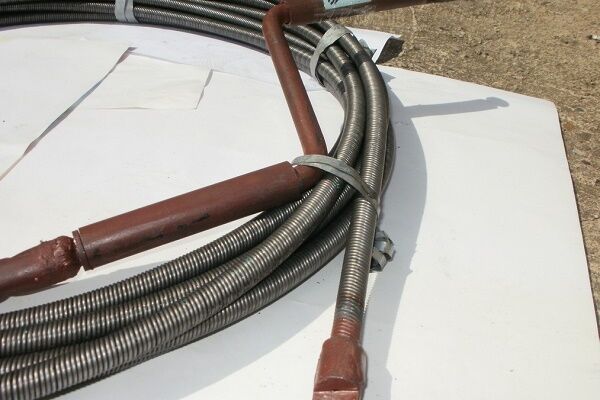 Как прочистить унитаз тросом: выбор инструмента и инструктаж по его применению Как прочистить унитаз тросом: выбор инструмента и инструктаж по его применению