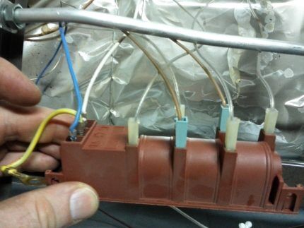 Плохо горит газовая конфорка: популярные неисправности и рекомендации по их устранению