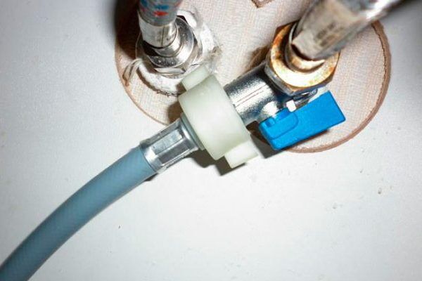 Настольные посудомоечные машины: обзор лучших моделей + правила выбора посудомоек Настольные посудомоечные машины: обзор лучших моделей + правила выбора посудомоек