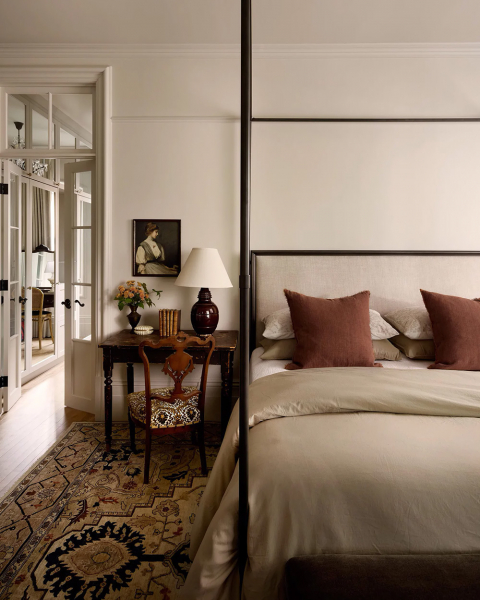 Элегантная загородная жизнь в обновлённом историческом доме в монреале