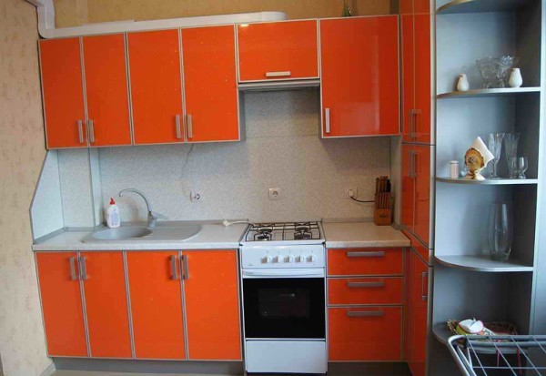 Как выбрать кухонный фартук для рабочей зоны Как выбрать кухонный фартук для рабочей зоны