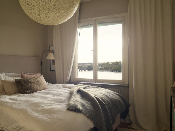 Необычная двухэтажная квартира в стокгольме с видовой террасой Необычная двухэтажная квартира в стокгольме с видовой террасой