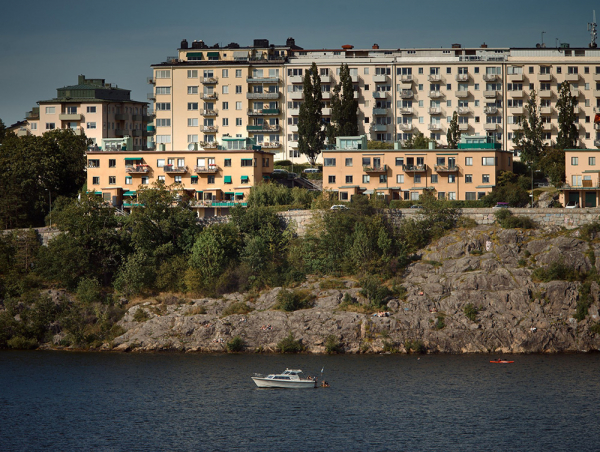 Необычная двухэтажная квартира в стокгольме с видовой террасой Необычная двухэтажная квартира в стокгольме с видовой террасой