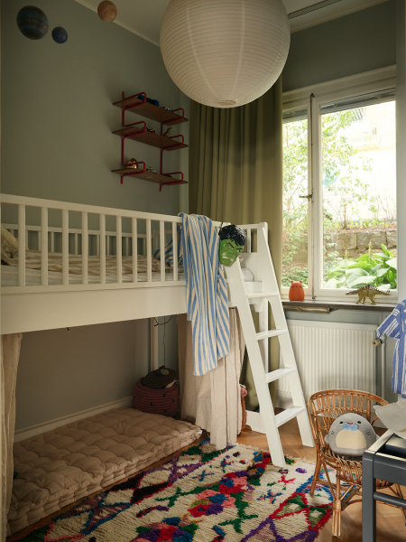 Необычная двухэтажная квартира в стокгольме с видовой террасой Необычная двухэтажная квартира в стокгольме с видовой террасой