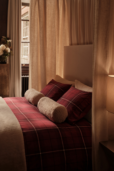 Открываем сезон праздничного декора вместе с hm home Открываем сезон праздничного декора вместе с hm home