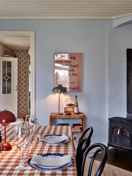 Пара преобразила старый коттедж в швеции, который был никому не интересен