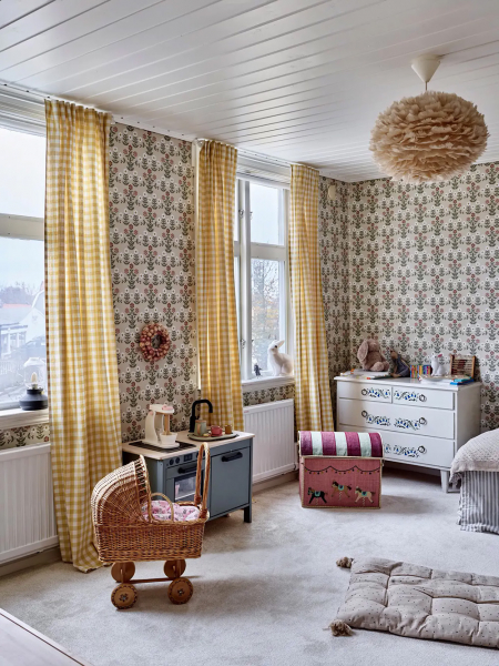 Пара преобразила старый коттедж в швеции, который был никому не интересен