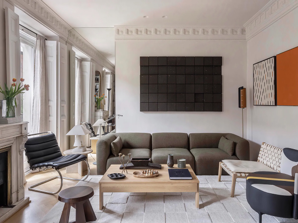 Современное искусство и отголоски прошлого: квартира дизайнера мод в мадриде Современное искусство и отголоски прошлого: квартира дизайнера мод в мадриде