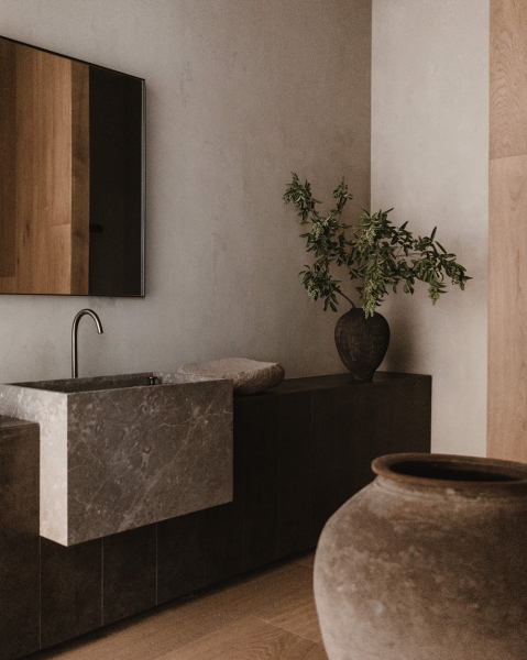 Стеклянные стены и стильный дизайн: современный дом в мексике