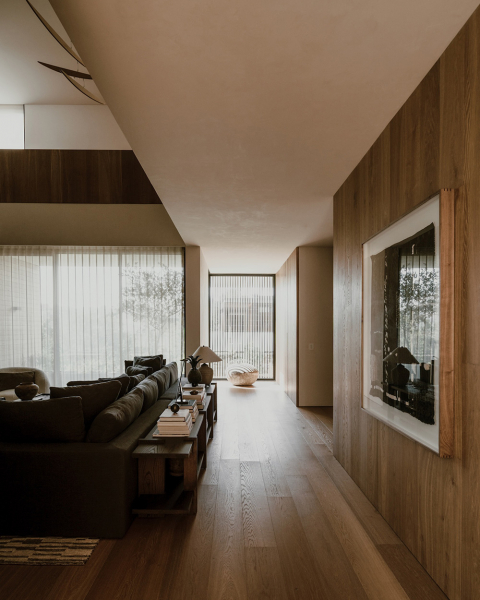 Стеклянные стены и стильный дизайн: современный дом в мексике