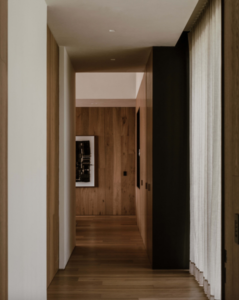 Стеклянные стены и стильный дизайн: современный дом в мексике