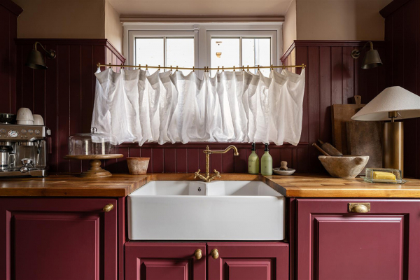 Темные и другие интересные оттенки в интерьере викторианского дома в лондоне Темные и другие интересные оттенки в интерьере викторианского дома в лондоне